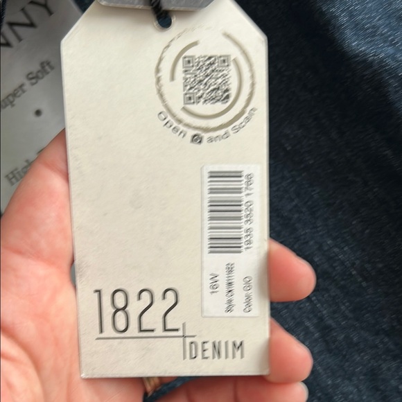 NWT 1822 Ankle Skinny Indigo Wash - Picture 5 of 7